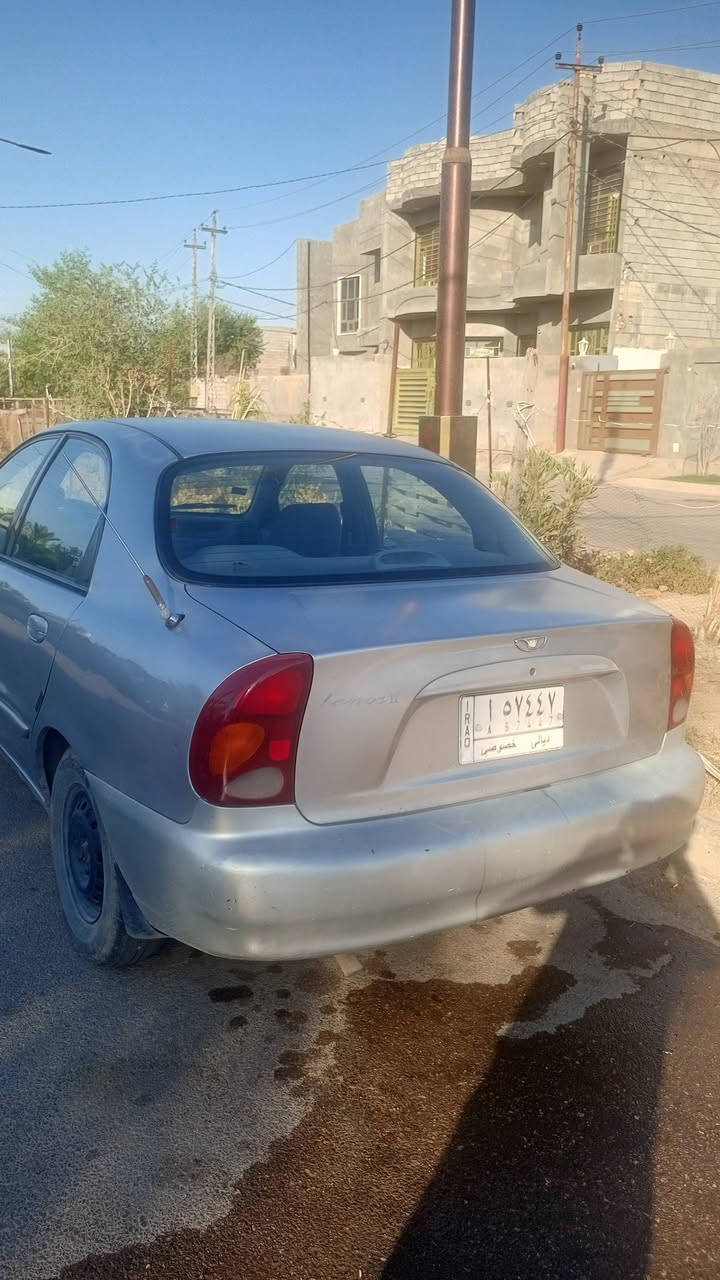 دايو لانوس موديل 2000
سياره دايو لانوس للبيع صدره تعبان بيه نواقص قليل 
سياره مكانه ديالى بلدروز 
سعره 35 ورقه وبيه مجال 
للاتصال والاستفسار عله رقم *********** 
سياره اب اسمي تحويل ثانيوم

