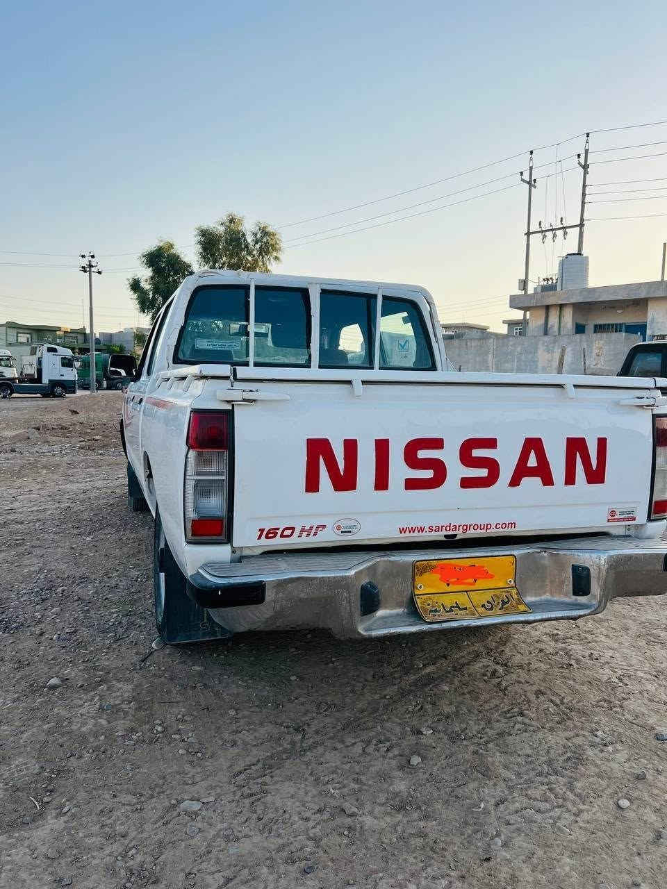 بەناوی خوایی گەورە نیسان 2007 ناوسور بۆ فرۆشتن پێشو پشت کەپس گێرو ئەکسل و مەکینەی بەشەرت تەحویل و غرامە بەشەرت شوێن کەلار ***********
