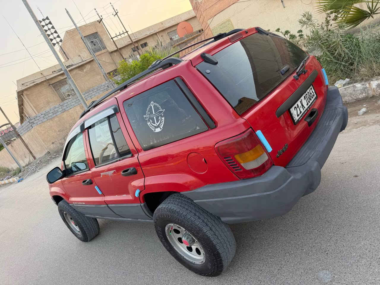 سلام عليكم 
جيب اكراند شيروكي لاريدو  موديل 2000
رقم شمالي راعيهه بالناصريه بسمي وكاله عامه اتعهد تحويل او وكاله 
مكفوله ماعدا تبديل حاملغ امامي بدون لغد وبيهه سونار موجود بالمنشور 
مكينه 6V 4000 ابلاد مكينه وكير جدد حداديه امطول للطول اذاين مكينه ماعرف شنو كلهه توني امبدلهه منظومه تبريد جديده ليت زنون عالي ناصي سياره جديده وجاهزه للاخير مال جناي 
السعر 65 وبيهه مجال 
او المراوس ابسياره صالون 
مكاني مرمز الناصريه 
للاتصال 
*********** ناصرية, ذي قار
