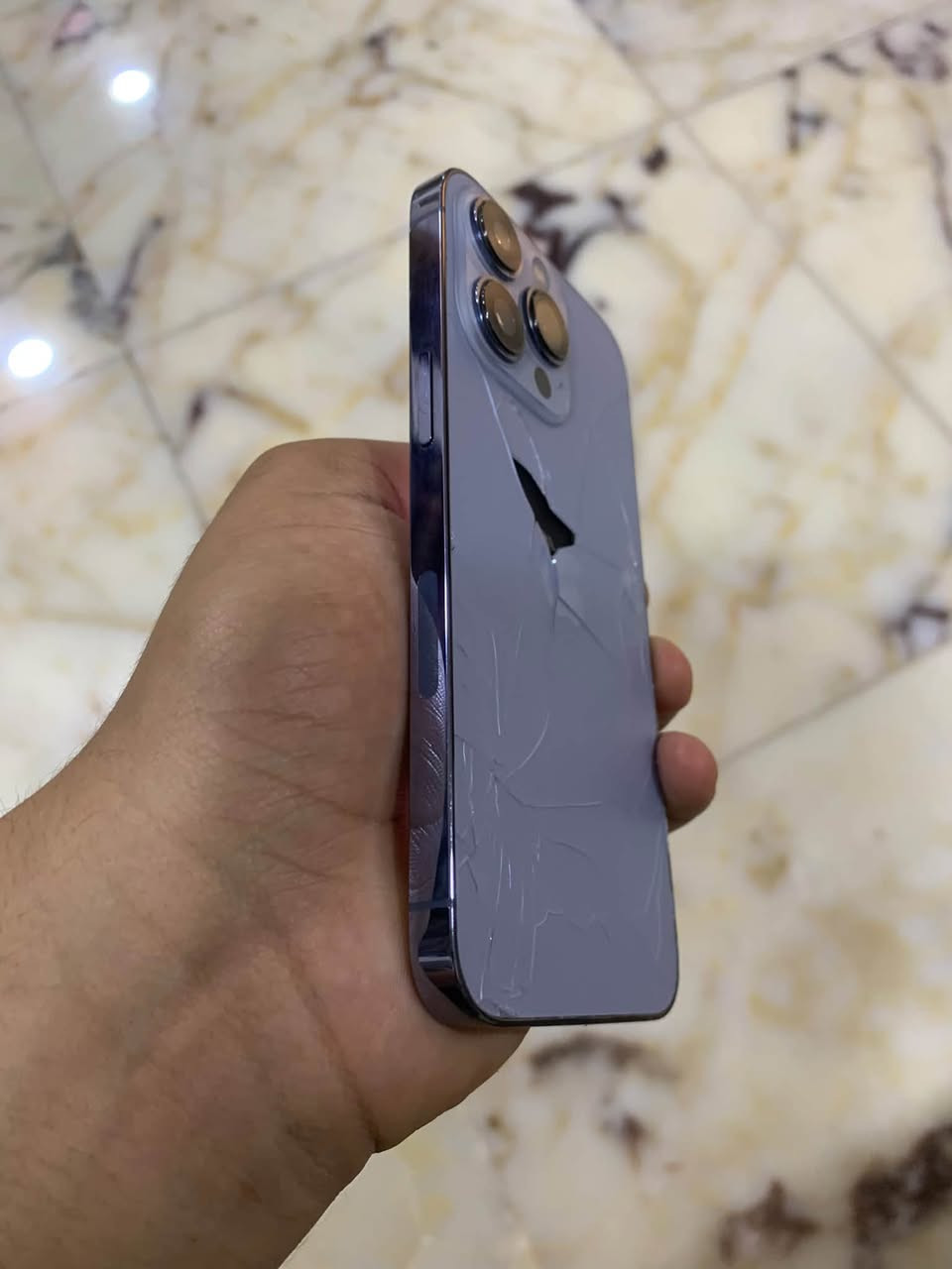 آيفون 13 برو • ٢٥٦ • بطارية ١٠٠