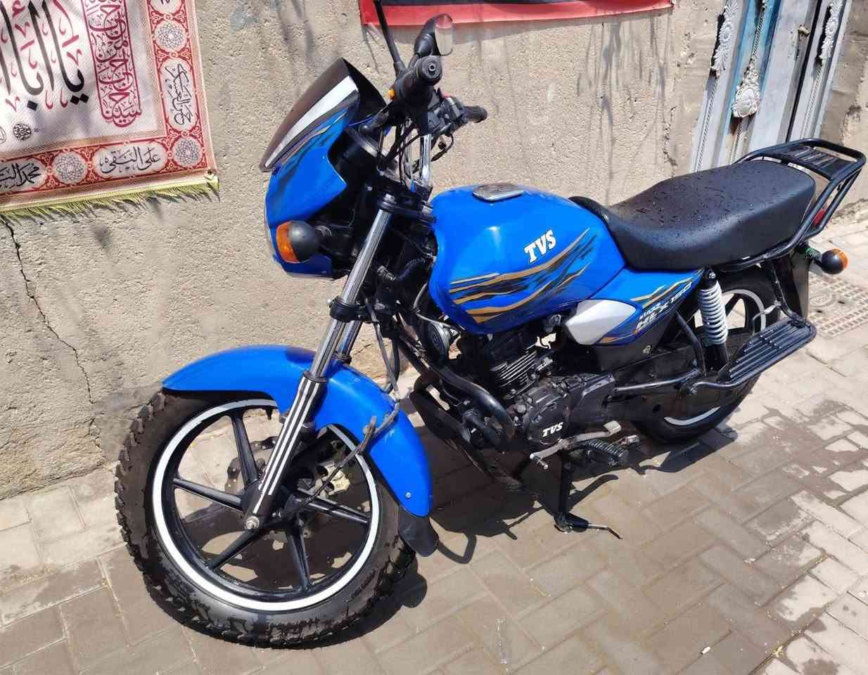 دراجه TVS مديل  ٢٣ طالع بل ٢٥ رقم وسنويه  نضيفه مبدل بيه بس بونبرنك كير   نضيفه زوج تاير حرفش  جديد + وزنون اصلي
***********
السعر 2500 وبيها مجال
دراجه TVS مديل  ٢٣ طالع بل ٢٥ رقم وسنويه  نضيفه مبدل بيه بس بونبرنك كير   نضيفه زوج تاير حرفش  جديد + وزنون اصلي
