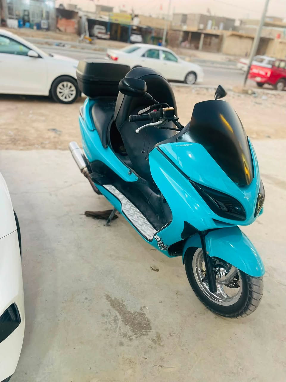 يالله فورزه 09 دراجه رمبه ما ملعوب بيها كفاله عام مكينه كهرباء ما نقصه اي شيء دراجه مرتبه وأحلى من الصورة صالنصا رياضي ويل نيكل ستان حساس حماوه ثابته رون واحد ثابت دراجه نص نكرة مال جناي مكاني كوت شارع النفط السعر واحد و١٠٠ وبيها مجال تجي تكلبها وبيك خير وتدلل خاص او *********** اتصل ع خط وبيه واتساب ..
