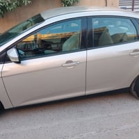فورد فوكس ٢٠١٧ محرك ٢٠٠٠ المرغوب و صرفها كلش قليل تسحك بانزين عادي و م...