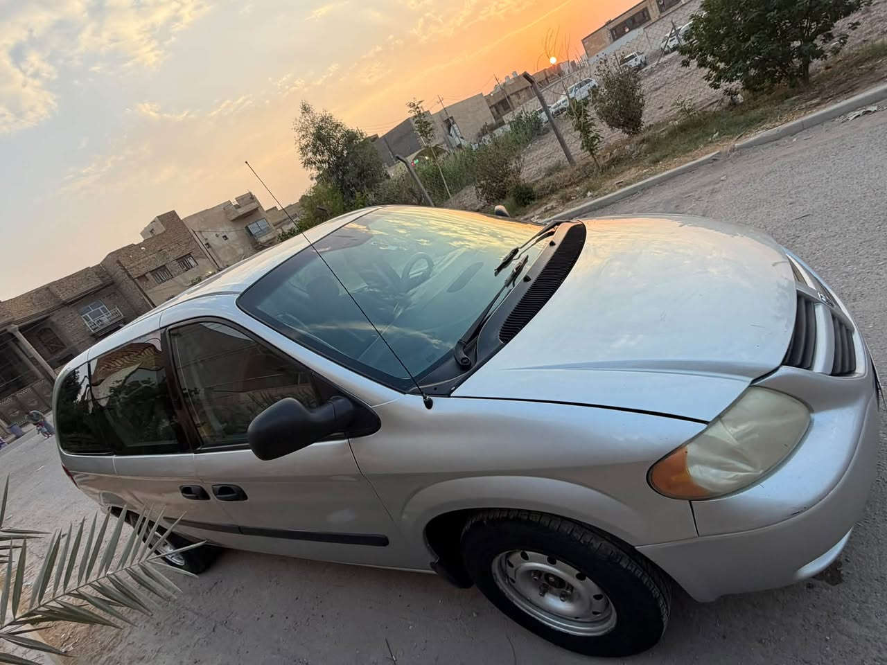 كرفان ٢٠٠٦ • شاصي طويل • ٧ راكب