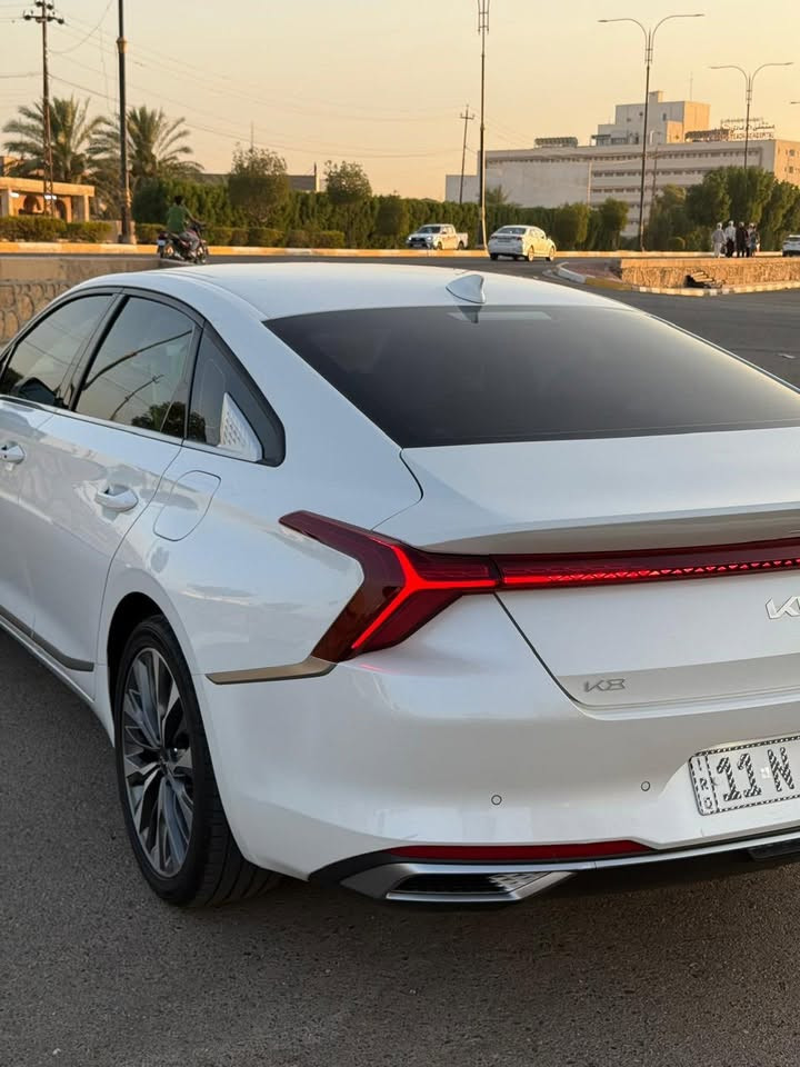 2022 ماشية 78 مكفوله ***********
مكينه 2500بانزين فقط
