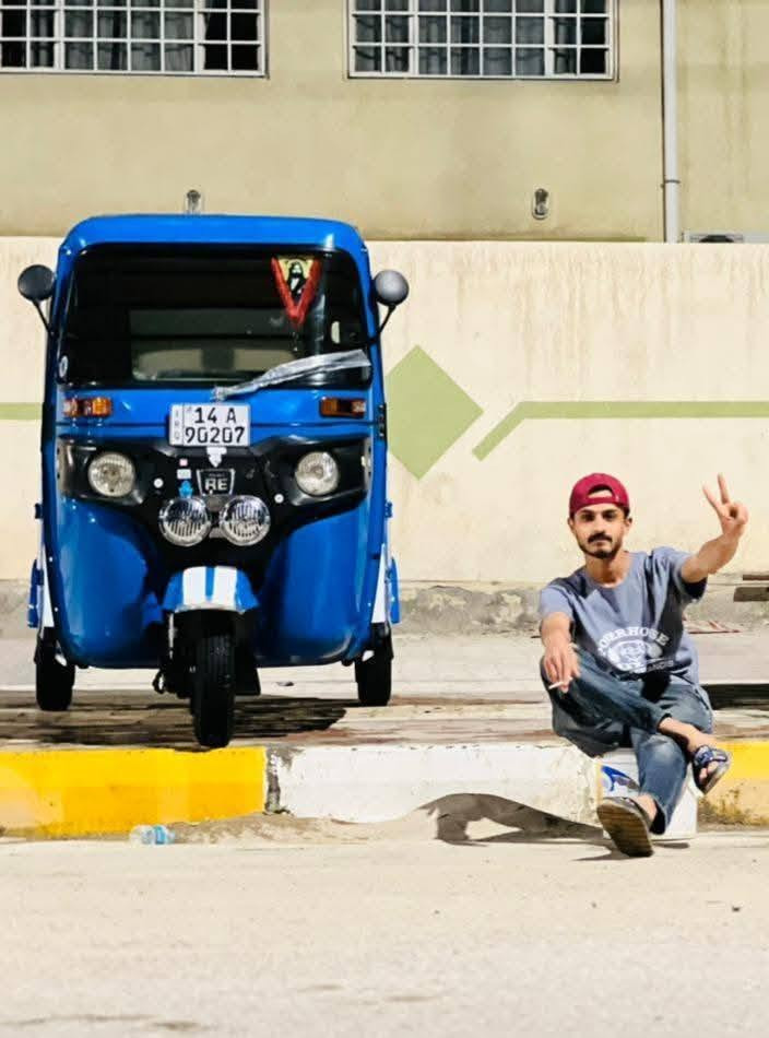 محرك بكفالة • دحجات بسيطة • ازرق
