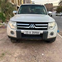 عندي باجيرو موديل 2008 بدون صبغ بدون تبديل بدون بارد ماشيه 178 الف حقي...