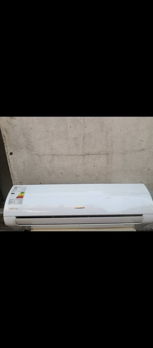 سبلت توسوت 2طن غاز 410 سبلت تبريد ثلج ملغي عاكس السعر 425.   (***********)

