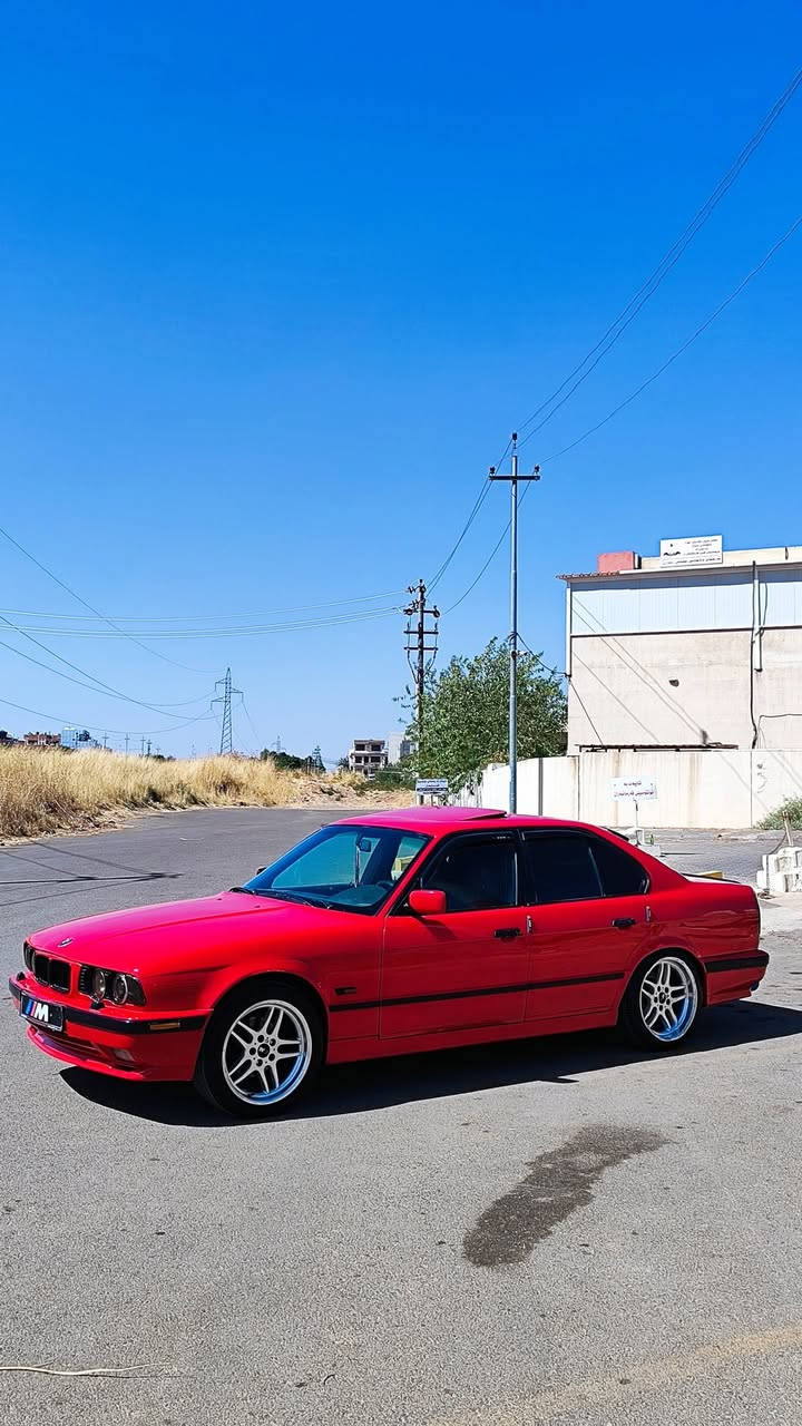 بي ام دبليو 528i • جير ZF • باكج M