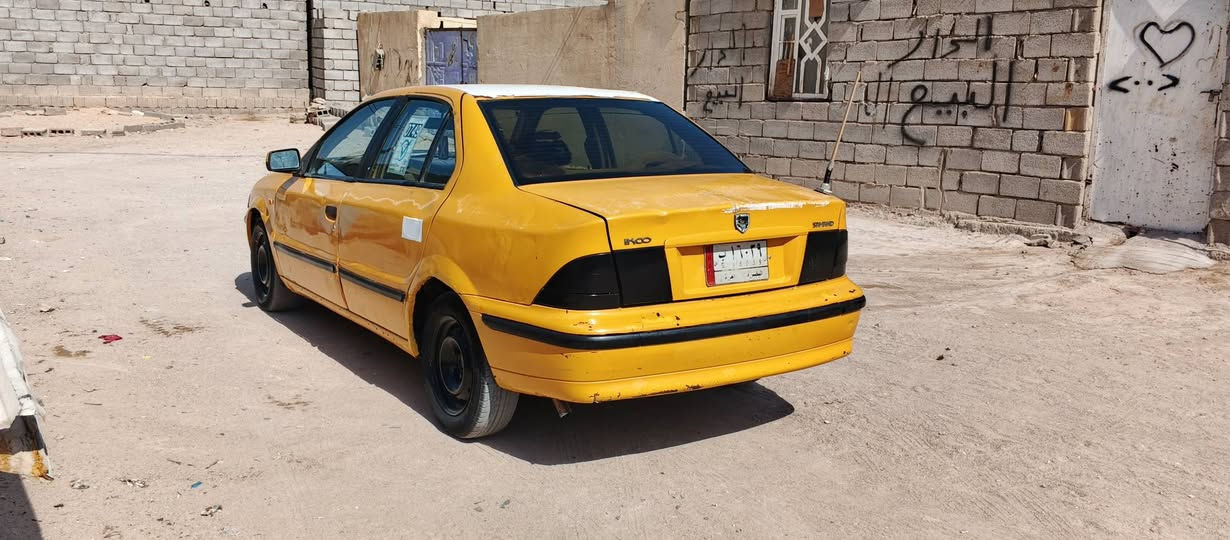 السلام عليكم سمنت للبيع سياره جديده حدادين نظيفه كهربائيات شغاله العيد زينون مكينه وقير حلوات مكانه بصره الزبير السعر 20 وبيها مجال ***********
