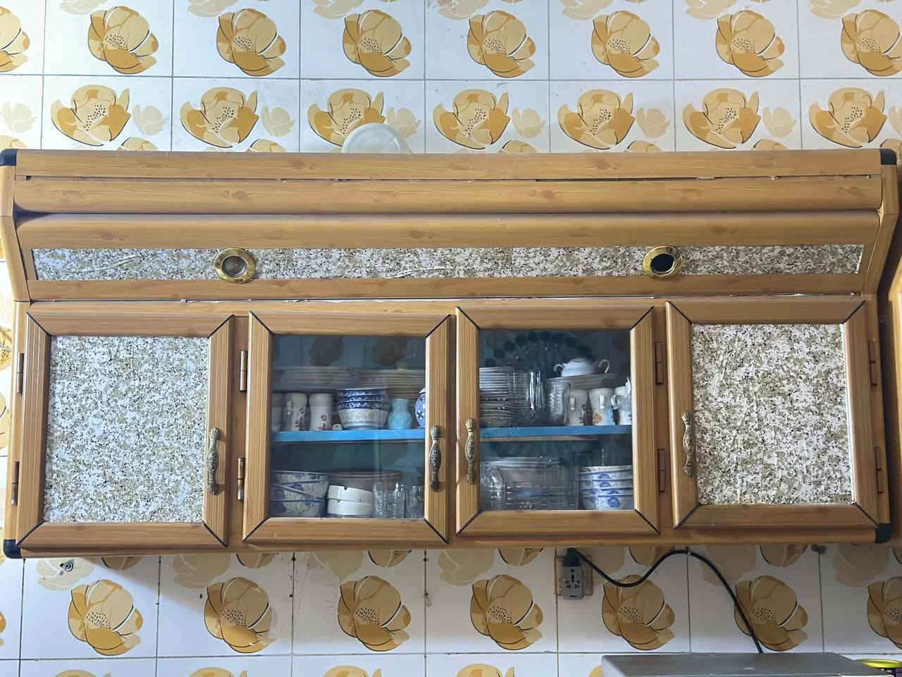 كاونتر البيع
عنوان الشطره 

السعر 300

رقم التلفون 

***********
