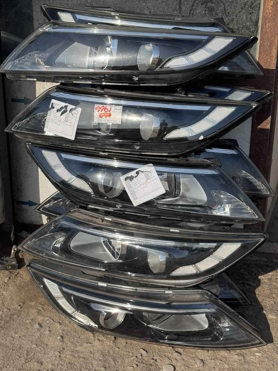 مجمع حسام
لتجارة قطع غيار السيارات الكورية 
الناصرية الحي الصناعي البلوك الرئيسي
***********/ حسام. ***********/علي
