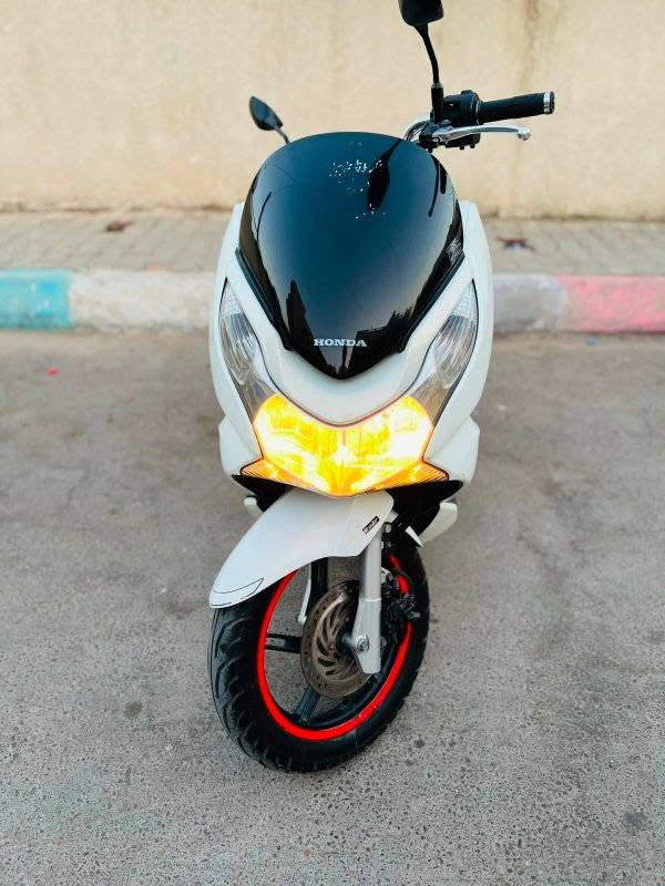السلام عليكم pcx جيل اول ياباني الاصلي دراجه كارتونه جديده حساس ازدحام حساس ستان حرف A المرغوب مكينه برغي ممفتوح بيه شلعه معدل فول اورق المعرض موجوده ماشيه 26 بعده رمبه مكينه 150 دراجه تتعب تكول جديده مال جناي جيب فيتر وتعال افحص مكفوله كفاله عامه السعر مليون و300  وبيه مجال الهاتف ‭***********اتصل وبيك خير ودلل العنوان بغداد ملاحضه مكلف بل نشر
