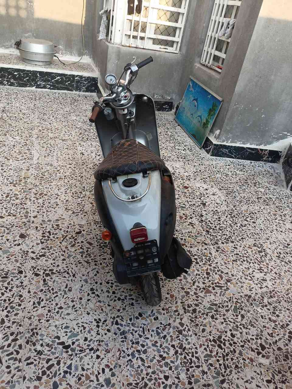 دراجه للبيع شغاله مابيه شي 

سعره 200 الف 

***********
