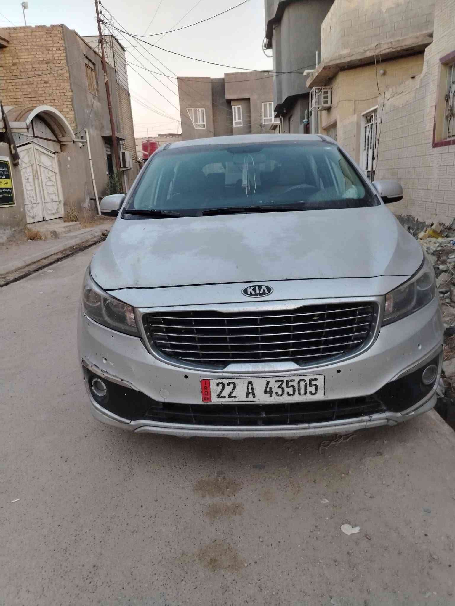 سيدونا ١٧ أجره للبيع سياره نضيفه بوب كهرباء تحكم ستيرن كرسي كهربائي للتواصل الاتصال بالرقم ***********
