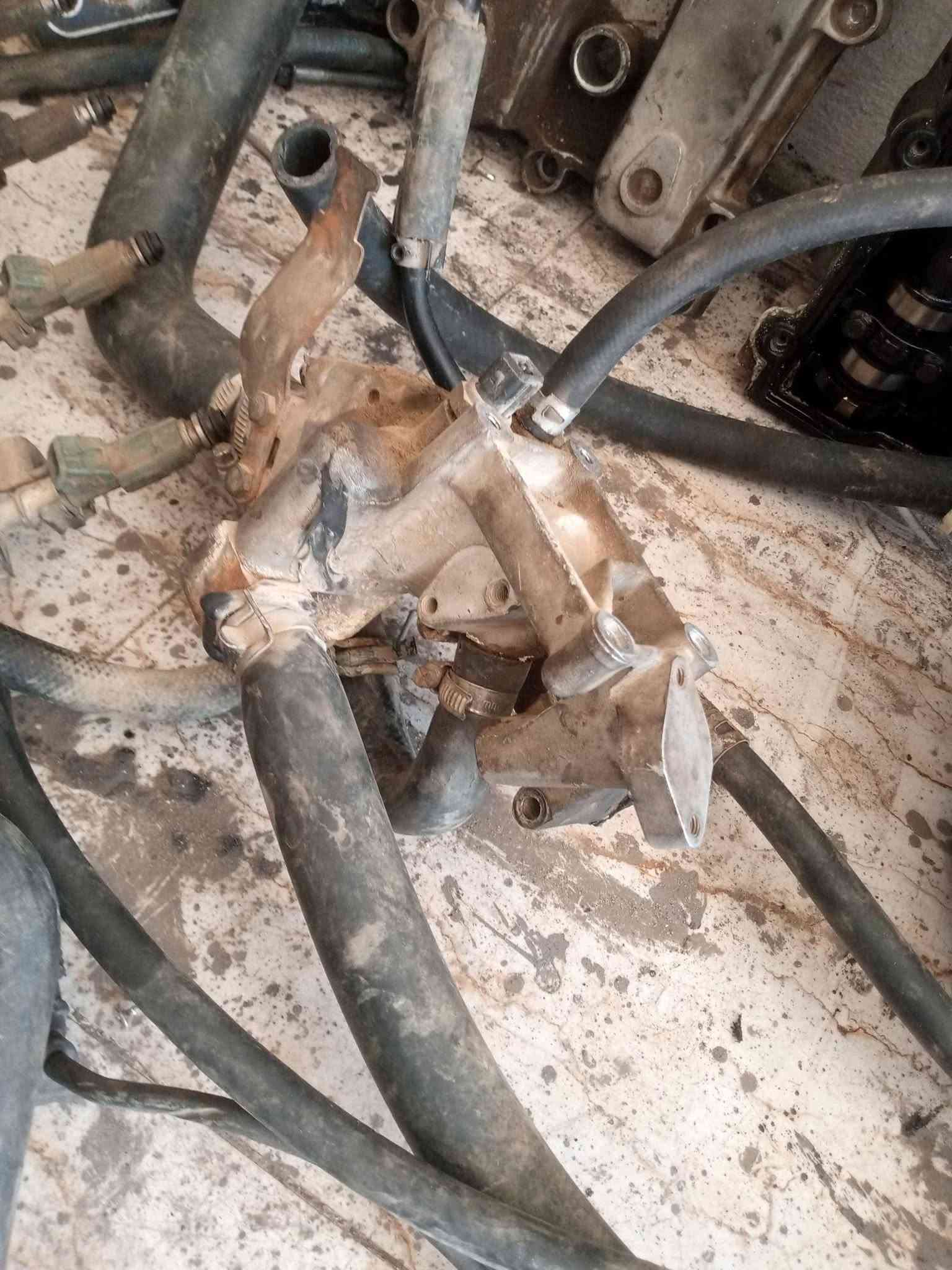 اغراض مال شيري تيگو و a5 للبيع حسب ما موجود بالصورة
كربلاء للاتصال *********** - ***********
