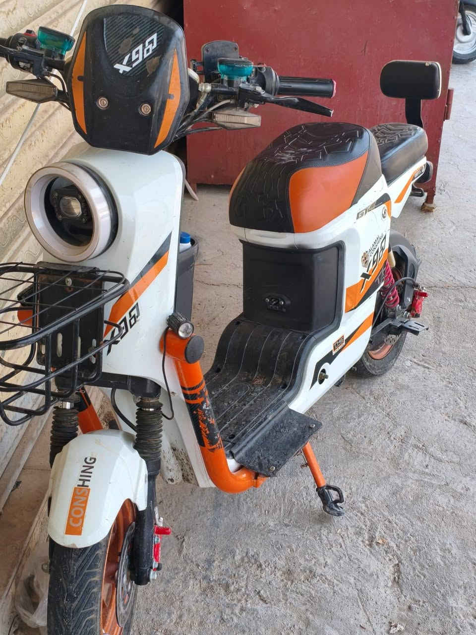 السلام عليكم باسكل البيع X900 عوزه بطاريات  باسكل نضيف رقم الهاتف ‏‪‏‪***********‬‏@
