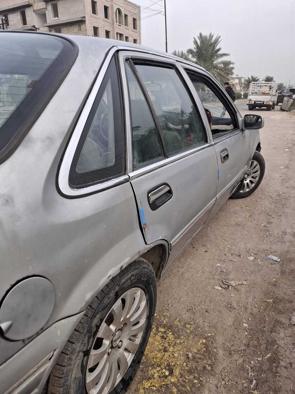 فراشه موديل ٩٧ كير ومكينه مفتوح نظيفات بس كشر يرادله ترتيب رقم ديالى
بغداد حي اور 
***********
