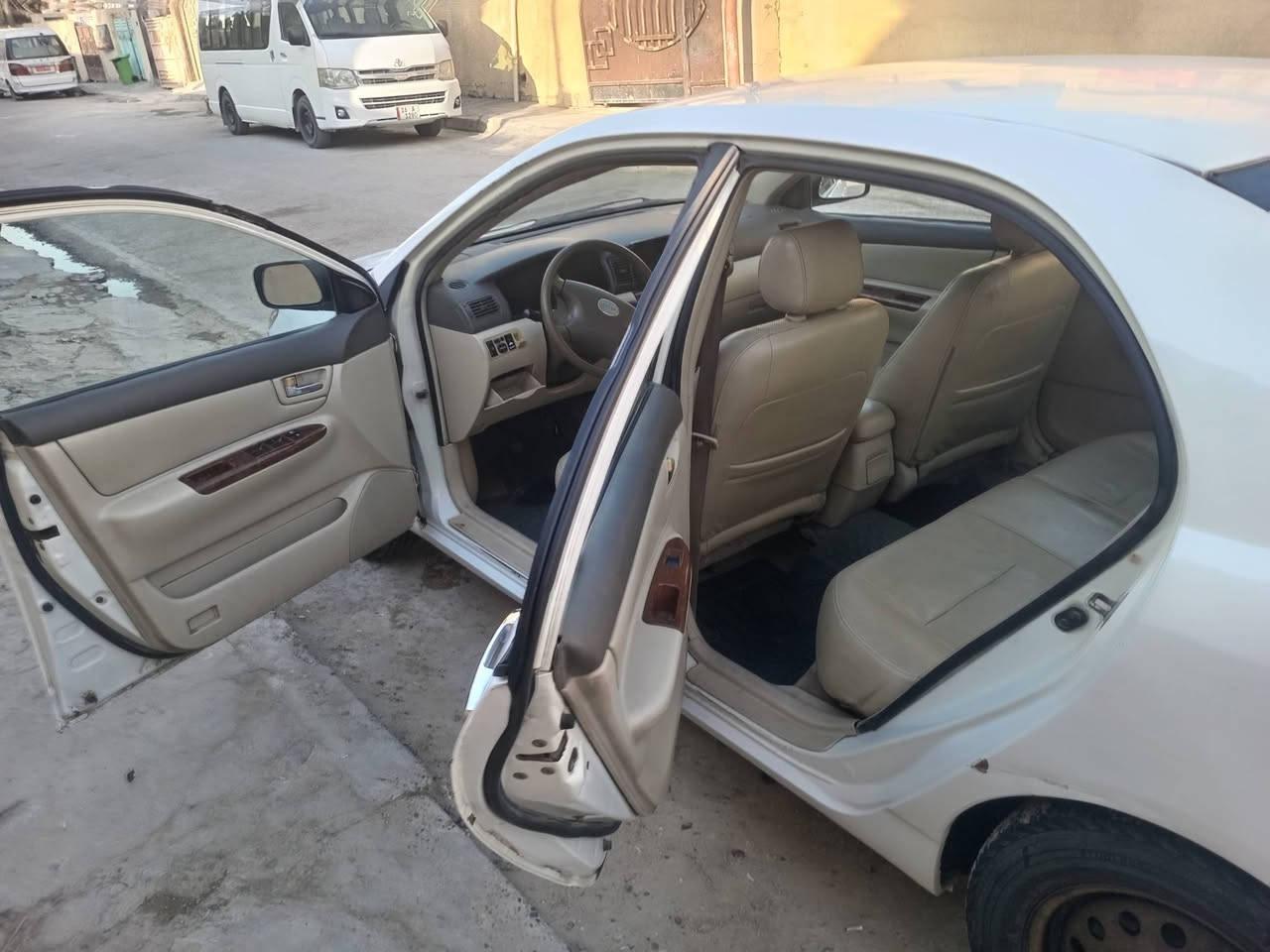 سلام عليكم بي وايدي اف 3 موديل 2011 بغداد لبيع سياره تخبل اجمل من الصوره مكاني بغداد البياع تقطع درويش 
***********
