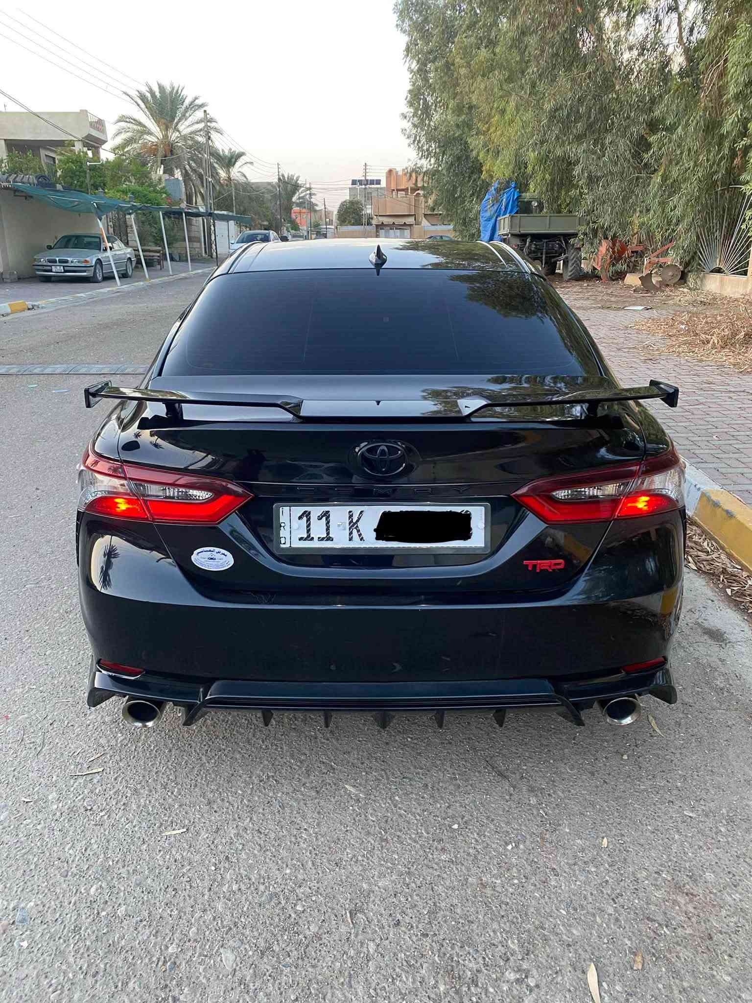 السلام عليكم
للبيع تويوتا كامري حره  2023  TRD

وارد امريكي ضرر بسيط بيه بنيد وجاملغ السايق يعني السيارة بيه قطعتين صبغ فقط 

سيارة حلووووه وجديده بدون رصعات او شخوط وبدون بارد 

صور الحادث مرفقه مع الصور 

مواصفات  TRD فووول رياضي 

بصمه + دخول ذكي 

كشن جلد + كهرباء 

تحكم ستيرن كامل + شفتات 

كير اوتو ومحرك شرط. محرك 6

تبريد شاشه ثلج 

رادار امامي + رادار جانبي كله شغال

سياره حلووووه وجديده لوك على وضع الشركة.  ماشيه 54 كم جاهزة من كلشي 

رقم بغداد حره و دولي و مشروع وطني وهزه وسنويه كله جديد يعني شرط التحويل 

السعر 198 وبيه مجال بسيط الشراي يخابر  

***********
