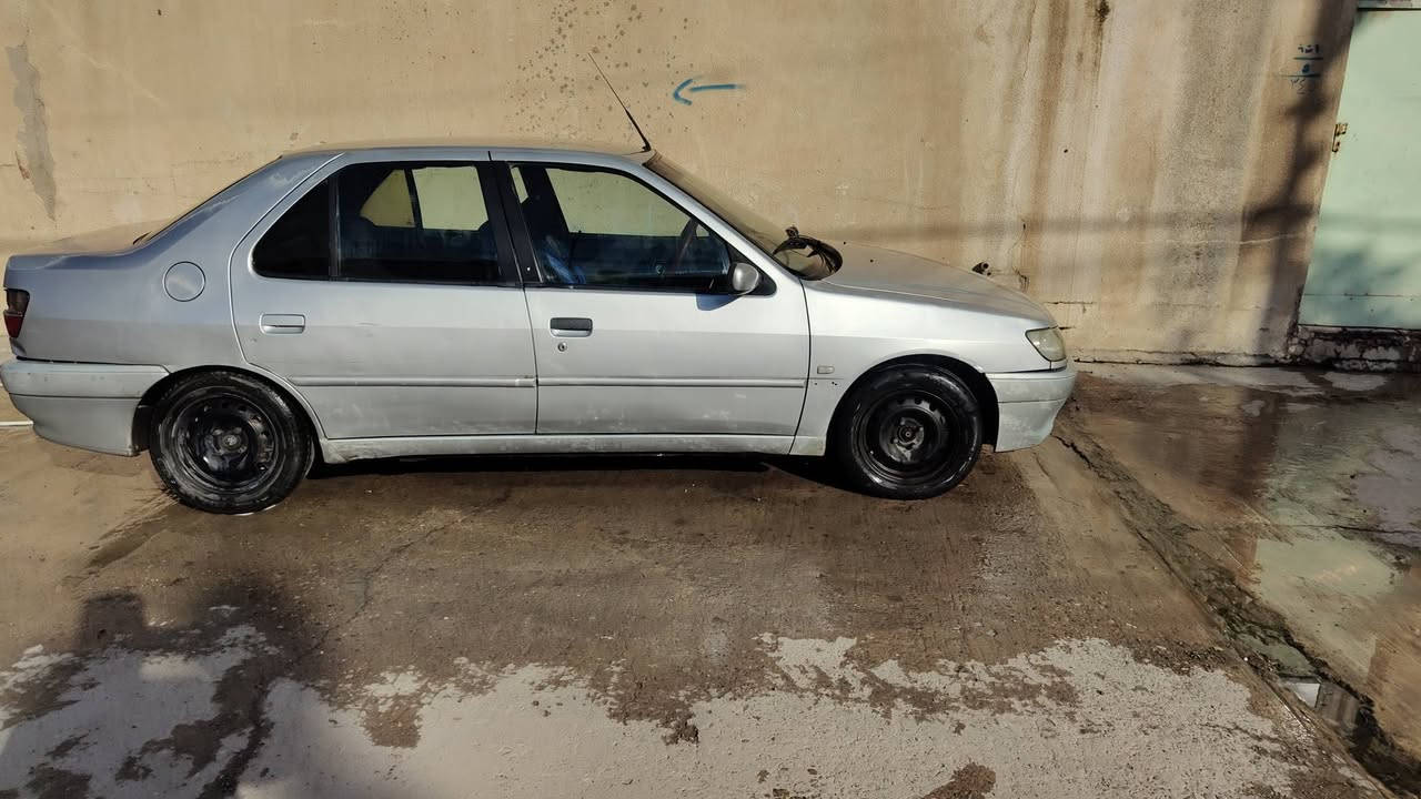 السلام عليكم 
للبيع بيجو 306 
موديل 2003
سياره بدون ضرر 
صبغ بوند وسقف وصندوق 
اثر تقحيل 
 كير ومحرك بشرط 
رايدها 33 وبيها مجال 
رقم فحص نينوى 
شرط التحويل صاحبها الشرعي بل موصل 
الاتصال ع رقم (*********** )
مكان السياره موصل الجانب الايمن

