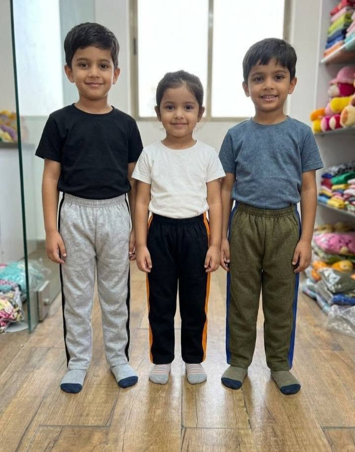 حجز • استفسار • واتساب