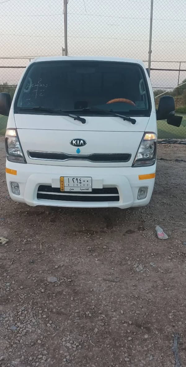 سلام عليكم كيه نثيه للبيع موديل 2020جديده ماشيه31حقيقه كفالا عامه شراي يتصل
***********
