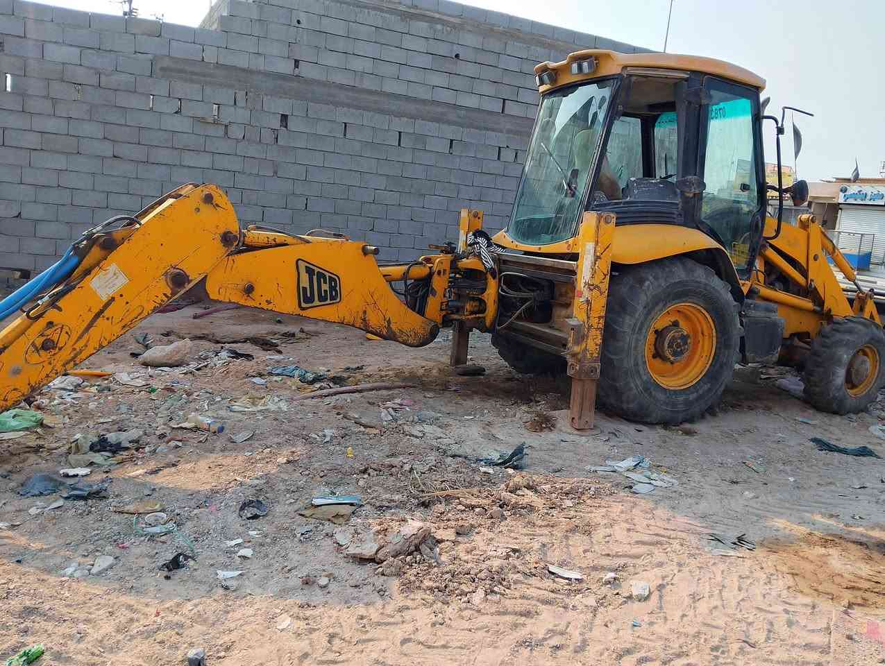 موديل ٢٠٠٢ • البصره • حفاره جاهزه