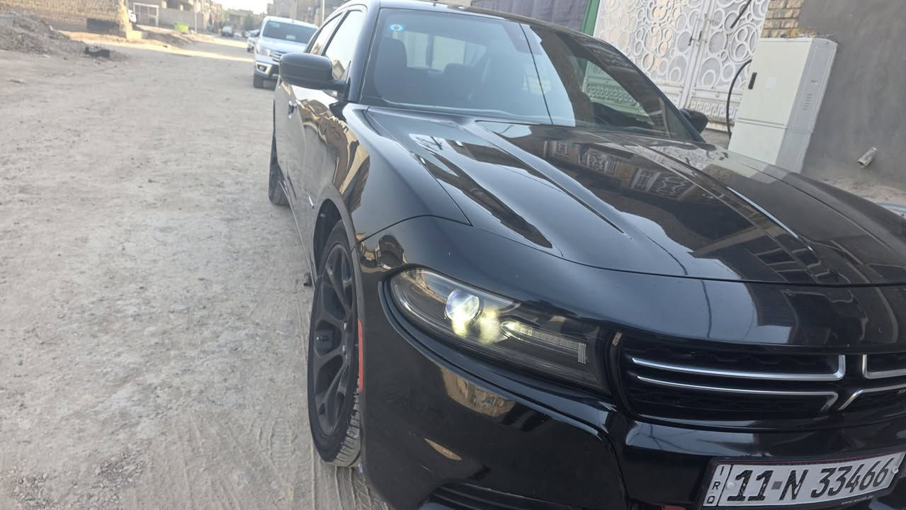 السلام عليكم
جارجر هيمي ٢٠١٧ للبيع او المراوس 
حادث هلال الجاملغ الورا 
بدون ايرباك رقم بغداد 
السياره صدرها تعبان 
ماشيه ٩٠ 
***********
