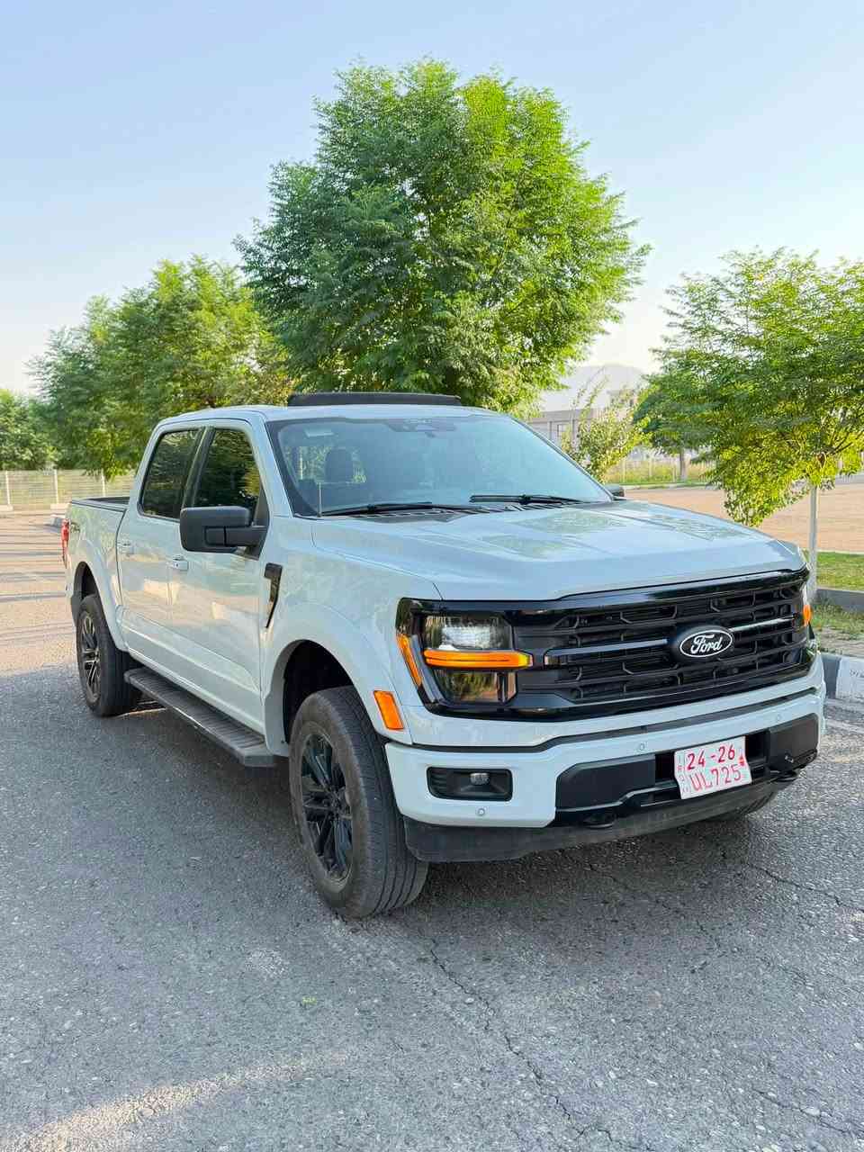 Ford f150 2024 V8
فورد F150
2024
محرك: V8
مواصفات : XLT شاشه كبيره رادار امامي وخلفي 5كامرات كشنات كهربائيه كشنات تدفيه كير طيار
جكمجه ميز بانوراما سماعات Bang & Olufsen 
ماشيه: 6miفقط
حادث السياره : 3ونص صبغ +بيها تعديل بارد بل حافه سقف
بدون دواخل وشاصي وايرباك شرط
سياره بدون رقم تترقم دهوك/اربيل/سليمانيه
مكان سياره زاخو
سعر: 305ومجال
***********
***********
