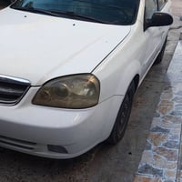 اوپترا • ٢٠١١ • بلاستيك