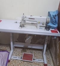 مكينة جاكيت • نظيفة • بيها مجال
