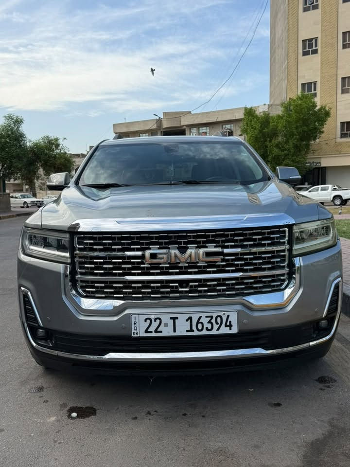 السلام عليكم GMC اكاديا  slT
موديل 2023 ماشيه 85 الف كيلو.  7راكب كشنات منفصله 
السياره فول مواصفات شاشه كار بلي /كشنات جلد/تدفئة كشنات /رادار امامي /صندوق كهرباء /تشغيل عن بعد  
السونار مرفق مع الصور 
جايه من امريكا بيه صفحه وقبغ الجنطه كلير وحادثه جاملغ وبنيد 
السعر المطلوب 185 ورقه وبيه مجال 
للاستفسار اكثر :***********
