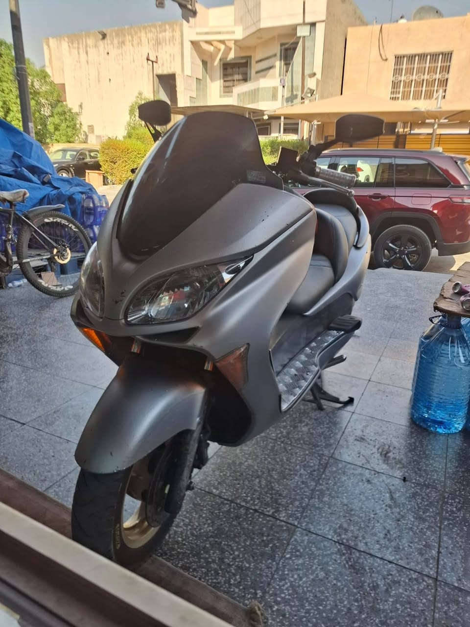 فورزه 08 للبيع السعر 850 وبيه مجال حك الجيه الدراجه 
مكان اليرموك *********** واتساب
