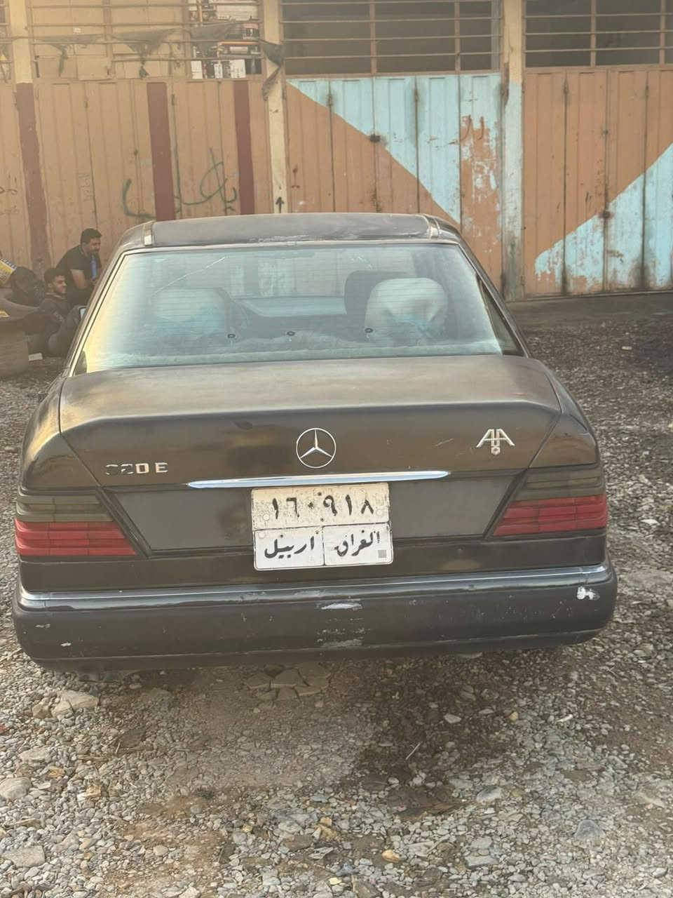 مارسيدس دب موديل 1990 محور 3000
كير ومكينه خير من الله 
تبريد شغال

تحويل وكالة رقم أربيل 
مكان السيارة بغداد
السعر 50$
الاستفسار /***********
