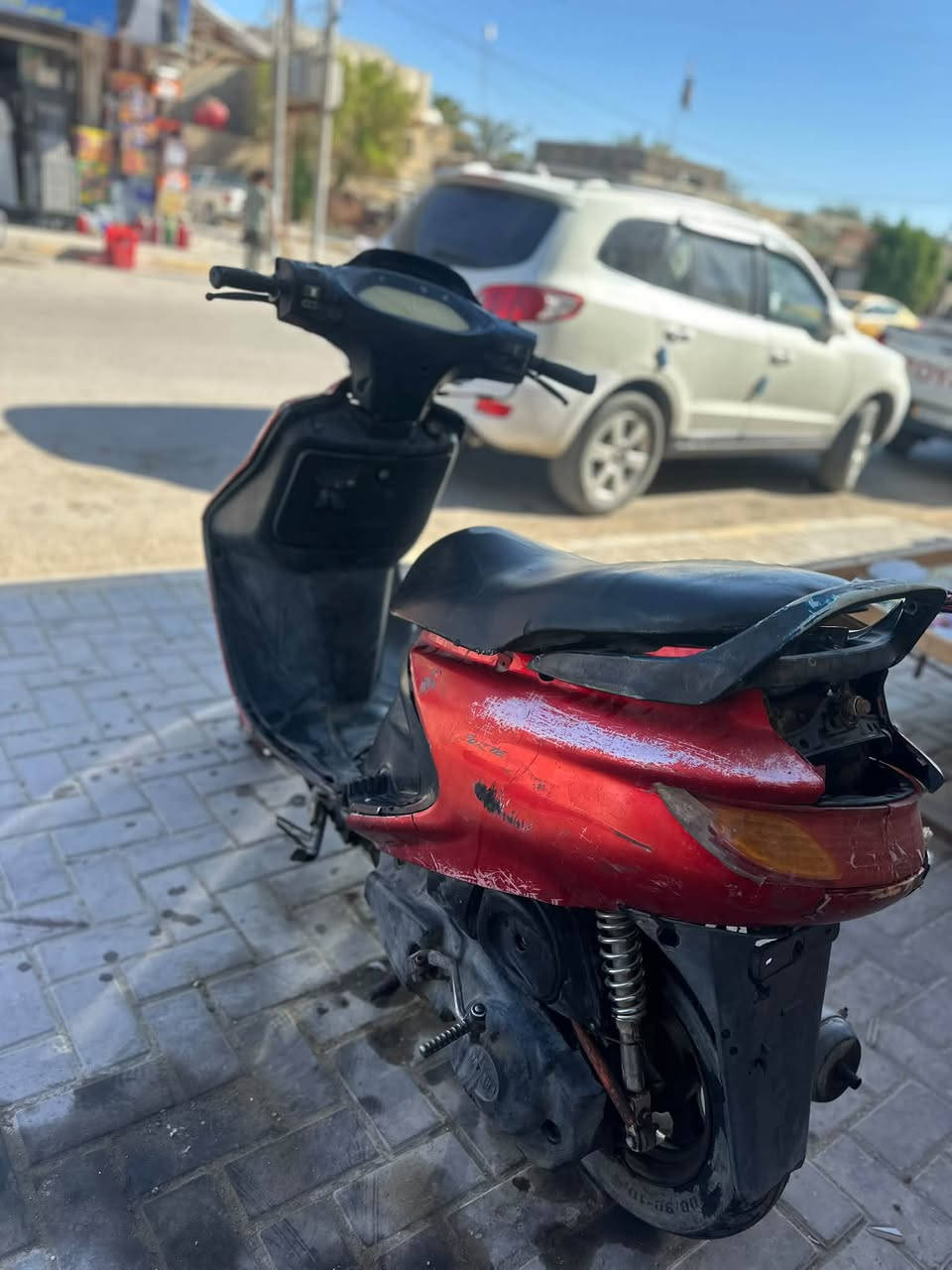 للبيع......
دراجة فراشة مجفتة صارلهة يومين نضافة كدام عينك الصور عوزهة باتري هندر واحد تشتغل لايت بومة امامي السعر (ب250) وبيهة مجال للشراي للتفاصيل اكثر اتصال بل رقم ***********
