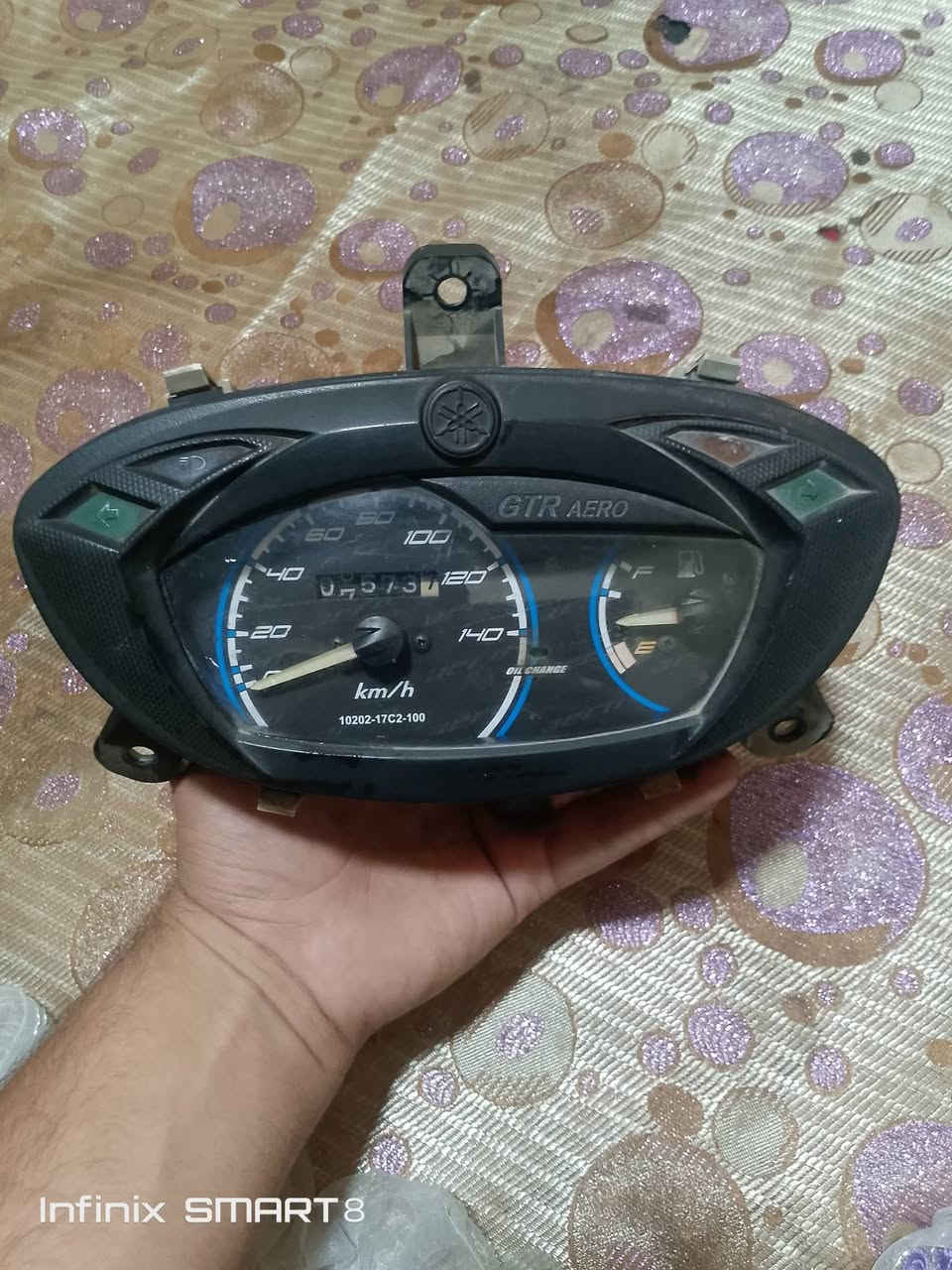 السلام عليكم شباب عداد GTR للبيع اصلي مو تجاري كامل عنوان بغداد الشعب ***********
