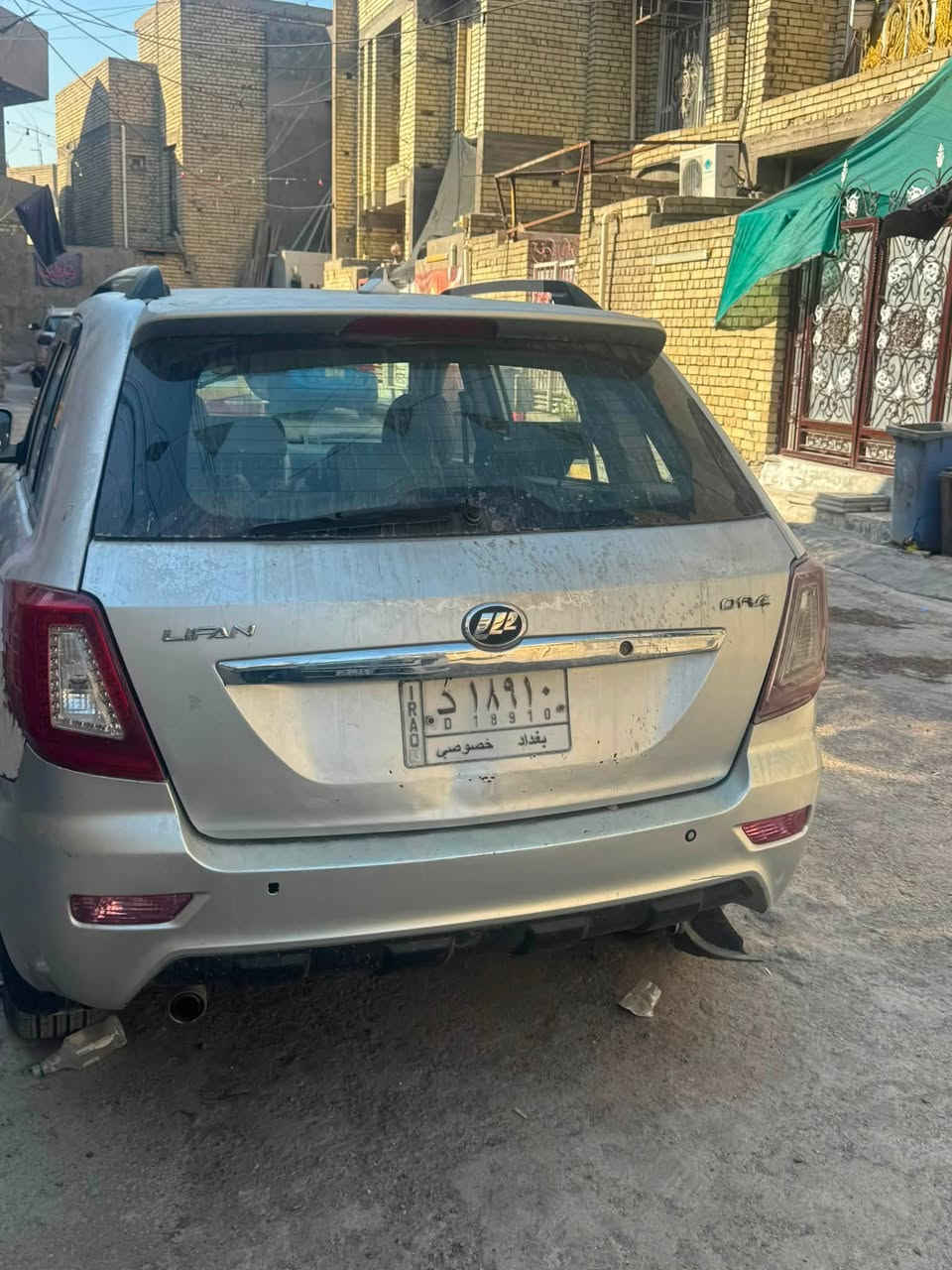 السلام عليكم
السياره ليفان 
موديل ٢٠١٦
نظفية بيها بارد قليل
مكينة وكير جديد
السعر ٤٨ وبيها مجال
بغداد بلديات
***********
***********
