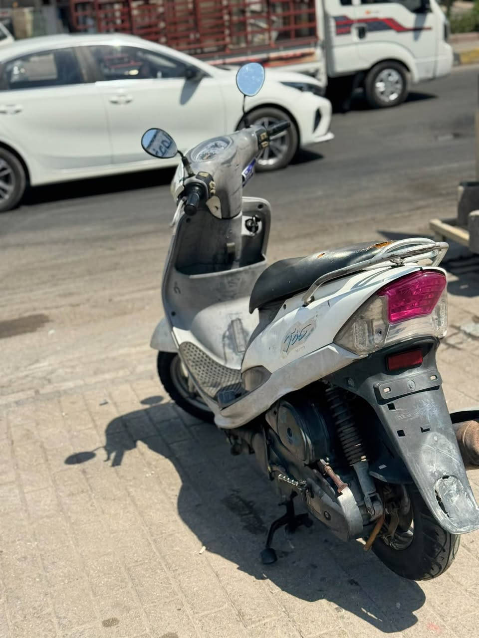 سلام عليكم ماكس منغولي للبيع كله بلاديه كفر ختم واحد اي  نقص مابيه مكفوله كفاله عامه سعر 550وبيه مجال مكان بغداد رقم ***********
