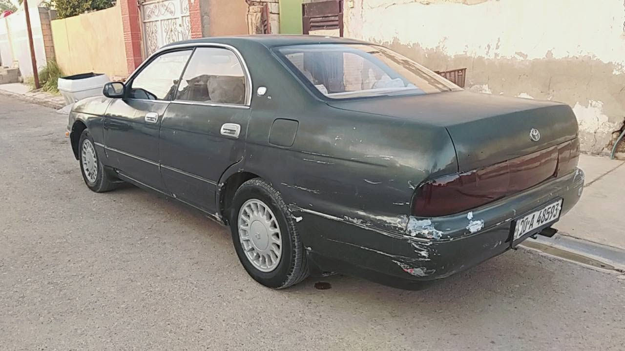 السلام عليكم سياره بطه للبيع موديل٩٤ رقم ديالى سياره مكفوله من اي ظربه سياره صبغ احزام جماليه فقط سياره جهازه للاخير مابيه كلوب طافيه من الدعاميه للدعاميه كير مكينه مكفولات تبريد تدفئه شغال سنويا لل٣١ صدر امامي خلفي جديد تخم تاير  مكلف بالنشر رقم صاحب السياره *********** سعرها ٣٨ وبيه مجال
