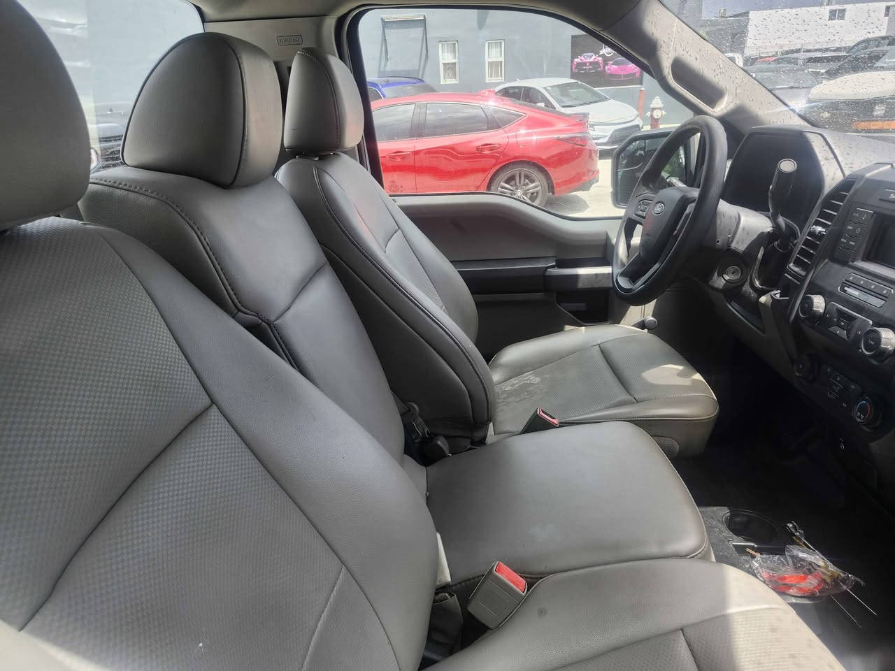 Exelentes condition todo perfectamente bien exelentes mantenimientos como nuevo Price partes nuevas 

Price  :  $ 6500 firme no ofertas amigo 

786 356 35 30 or 786 256 44 98 Raul or Rolando LLAMAR MEJOR QUE TEXT A VESES NO LO VEMOS EN HORAS no textos Miami, FL
