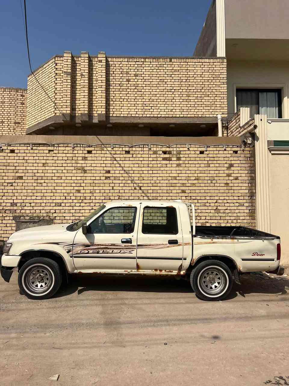 سيارة بيك اب ٢٠٠٦ كريت ول 
الرقم مميز ، تريد الرقم مع السيارة او بدونه

للتواصل والاستفسار ***********
