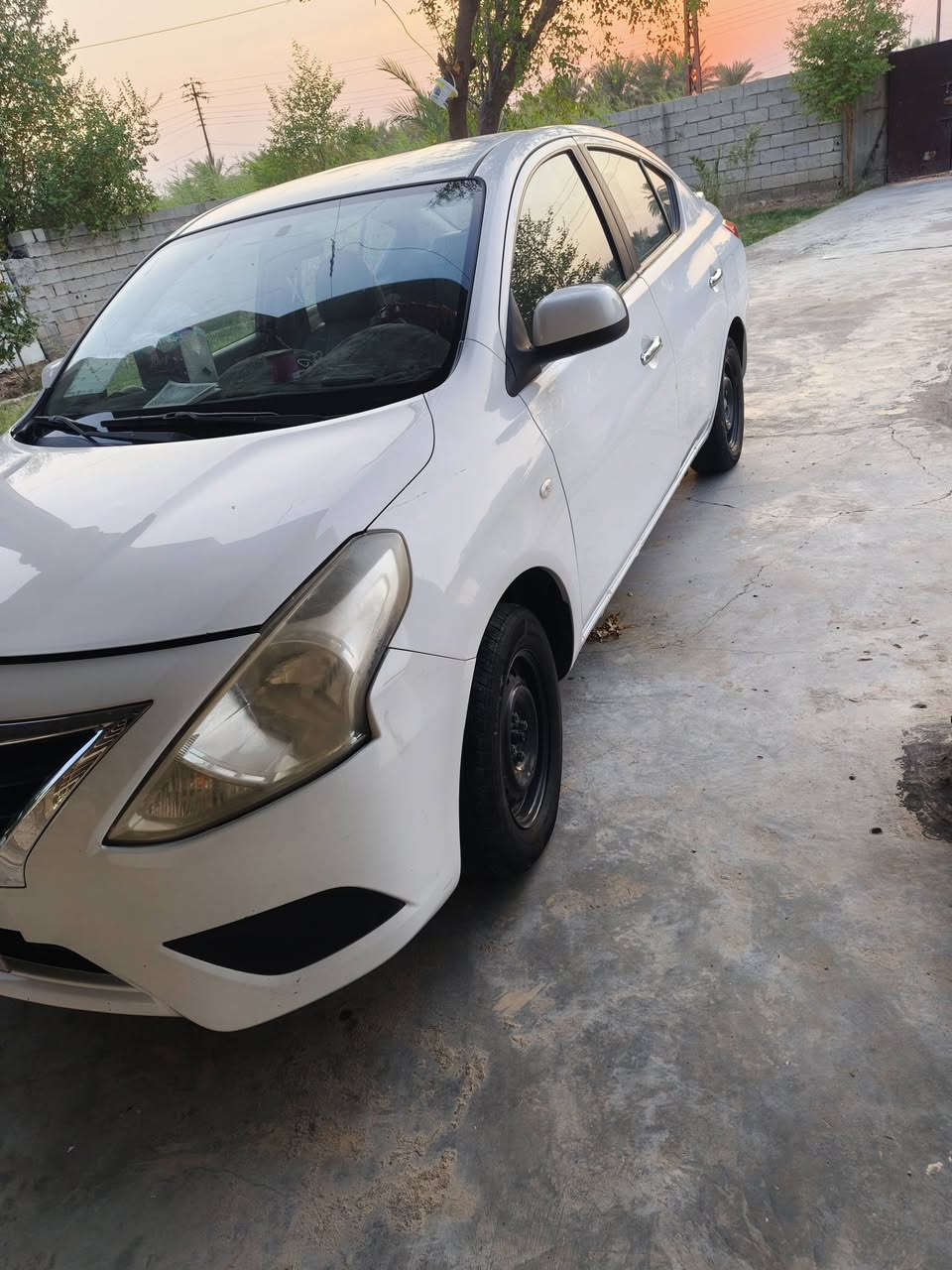 موديل 2020 بليته زركه ماشيه 154 بيها بس بارد رقم القديم تريد تحويل او وكاله اريدها ب 98 بيها مجال بسيط
***********
