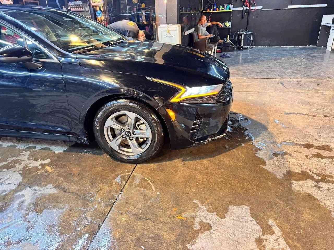 kia k5 2021
سيارة نظيفة جداً جداً وحادث خفيف 
رقم شمالي

1600 تيربو

وارد أمريكي

شبر بنيد ودعاميتها الاصلية تصليح فقط

99km

مواصفات LXS

بصمة وتشغيل عن بعد - تحكمات ستيرن - كشنات قماش - كاميرا خلفية - نقطة عمياء - تثبيت مسار - تثبيت سرعه - تحذير اصطدام امامي وخلفي - حساسات - auto hold , Auto light - هاند بريك الكتروني - 4 اوضاع قيادة
شاشه كبيرة لمس ابل كار بلاي اندرويد اوتو

سيارة نظيفة جداً ميحتاجها كلشي

مكاني اربيل $170 (17,000$)

*********** واتساب \ تليكرام  . محمد 
غير متواجد هنا
