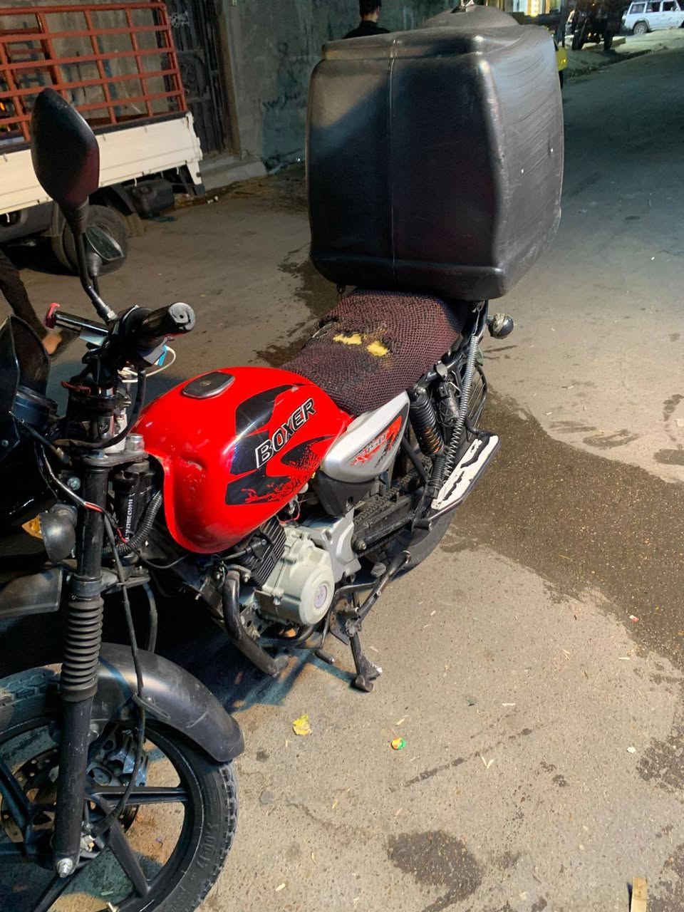 سلام عليكم شباب بوكسر جبلي موديل 21 رقم بغداد سعر 1650 وبيها مجال للطيبين مكاني بغداد الامين ***********
