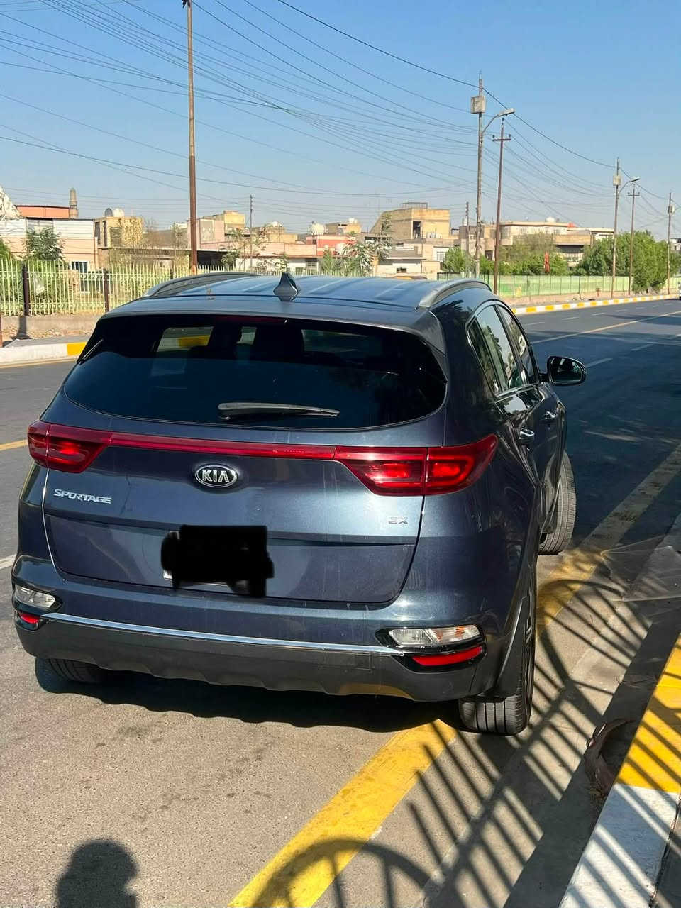 بيع مستعجل سبورتج للبيع موديل 2020 وارد أمريكي
حادث السيارة جاملغ ايسر والبنيد بيه ايرباك دركة راجع سستم جديد 

فول مواصفات عدا البانوراما 
السيارة بصمتين بصمة تشغيل + بصمة أبواب 
كشنات جلد تدفئة
ماشية 45 الف مايل
منظومة زنون كامل عالي ناصي
الصندوق كهرباء 
ثلاث أنظمة قيادة
نظام دفع رباعي جبلي وثلجي 
مثبت سرعة كروز 
تحكمات استيرن جهتين 
8 سماعات داخلية 
شاشة حجم 8.11 إنش
ابل كاربلاي واندرويد اوتو 
قطعتين تبريد 
تبريد ثلج 
تخم تاير جديد 
محرك كير مكفولات السيارة
السيارة بحالة جدا ممتازه 
سيارة رقم بغداد إنكليزي باسمي 

السعر 155 وبيه مجال بسيط 
السيارة جدا نظيفه مال موظف كلش نظيفة 

الرقم ***********
