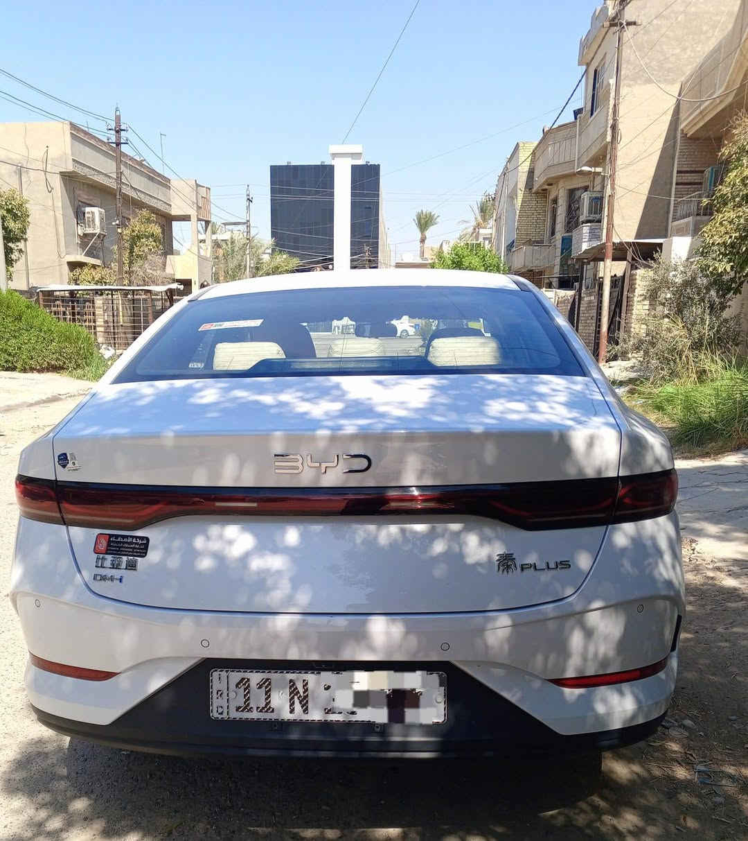 السلام عليكم 
للبيع BYD كن بلاص
داخل ابيض المرغوب كفالة عامة تحويل ثاني يوم مغلفة كشنات وارضية
ماشية23 الف الكلي 
السعر 20 وبيه مجال   
مكان بغداد العامريه
***********
ملاحظة الزيرو ب21 بدون ترقيم
