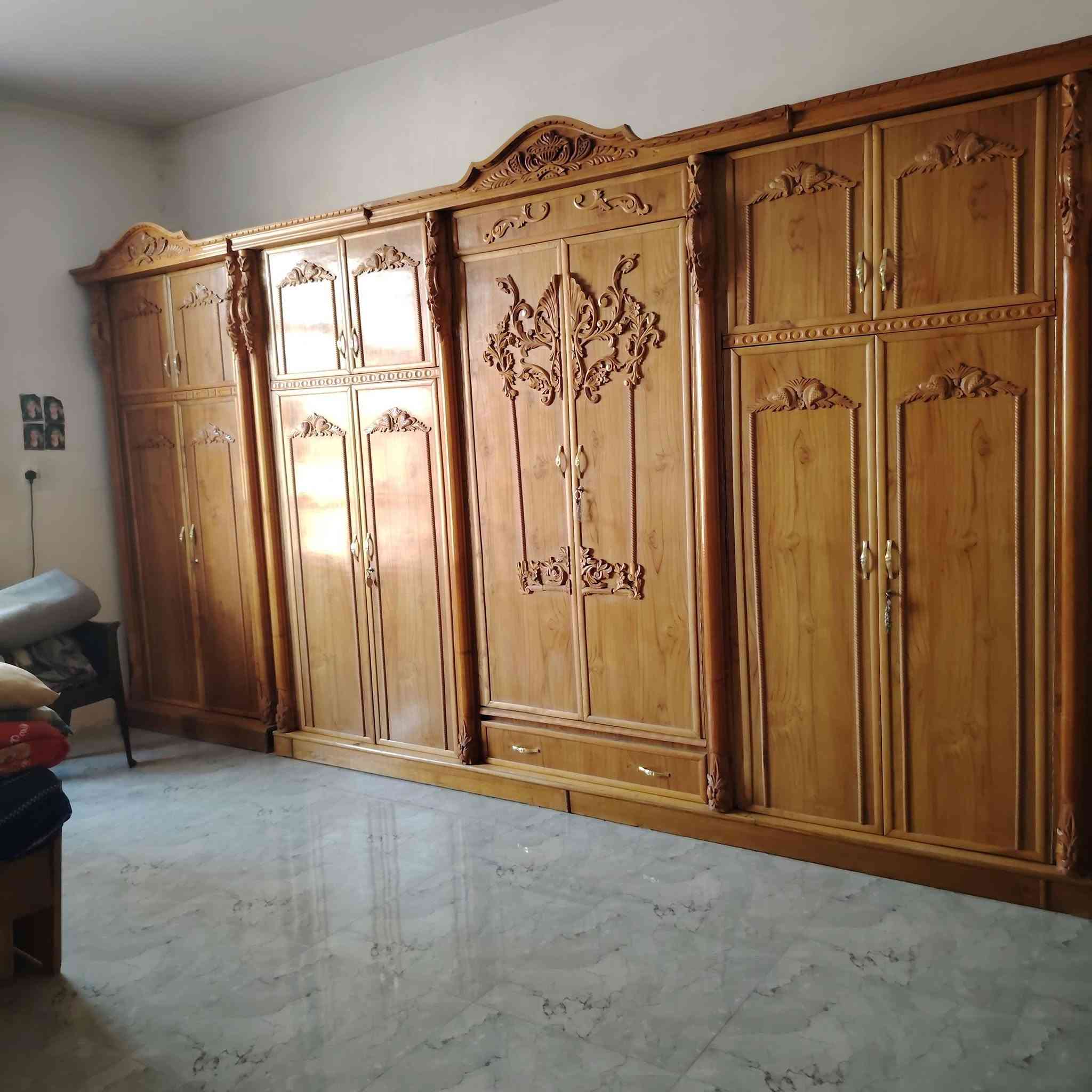 للبيع غرفة نوم صاج بالكامل داخل وخارج صاج كنتورها ابو ٦ ابواب وملحق غرفة كامله وجاهزة من الصبغ للمفتاح نظافه واحد على واحد مكانها بغداد
*********** 
للبيع غرفة نوم صاج بالكامل داخل وخارج صاج كنتورها ابو ٦ ابواب وملحق غرفة كامله وجاهزة من الصبغ للمفتاح نظافه واحد على واحد مكانها بغداد
