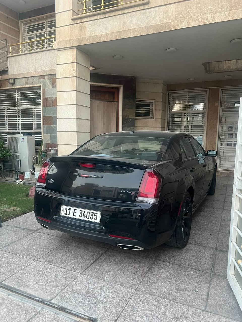 اوباما  2023  S
خليجي شركه هارلم فول اعلى فئه 

✅ مواصفات السياره فول

شرکە هارلم 

مغلفة ppf من الزيرو بحالة الوكالة

1️⃣ رادار امامي رادار جانبي 

2️⃣ حساس امامي 

3️⃣ حساس خلفي 

4️⃣ شاشه كبيره كاربلي 

5️⃣ كشنات خزن ميموري مع استيرن

6️⃣ كشنات تدفئه تبريد +ستيرن تدفئه

7️⃣ شفتات استيرن 

8️⃣  سترين   متحرك كهربائي  

🔟 اشاير مراية 

1️⃣1️⃣ لايت متحرك 

🔴 سياره ماشيه  28  الف

🟡 فتحه بانوراما طكتين 

🟠 بجم عريض

🟣 لايتات زينون بلادي

🔈 سستم سماعات Alpein+ دمام بل صندوك 

🟢 ويل 20 بلادي

🔴 محرك V6 3600 

🟢السياره كفاله عامه

🟢السعر 37 الف وبيه مجال

مكان السيارة الاعظمية 

رقمي***********
