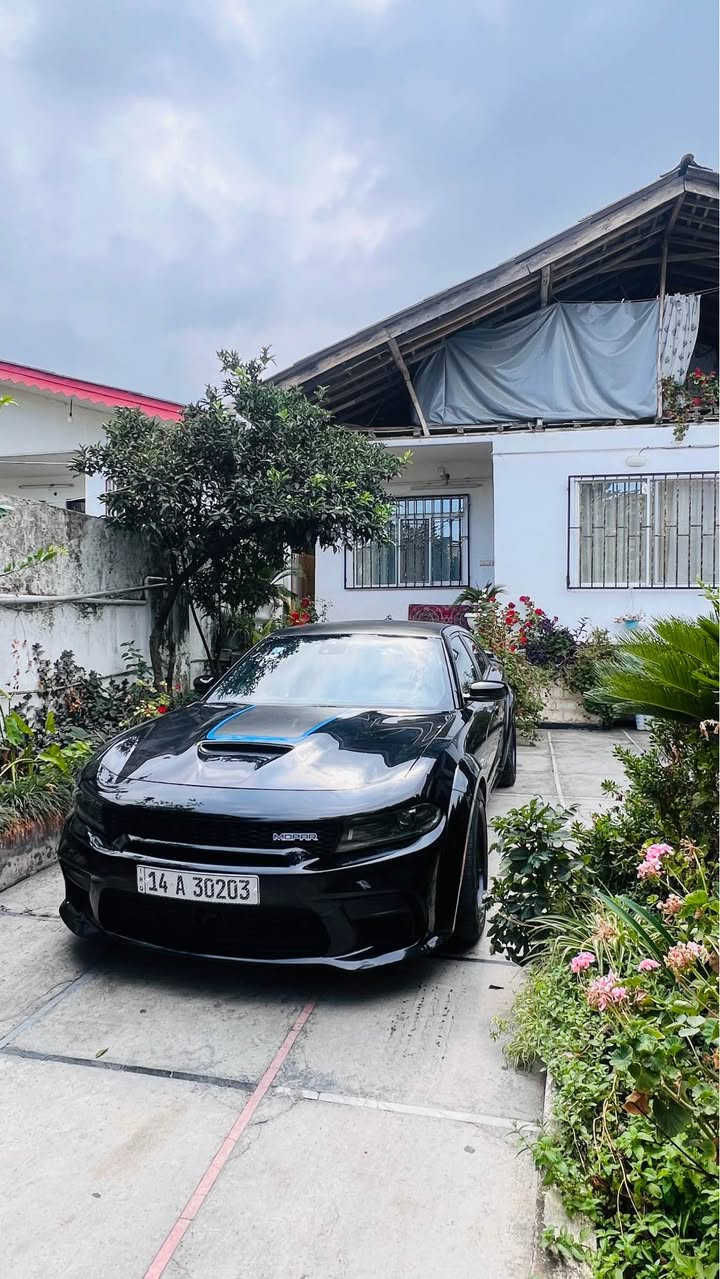 السلام عليكم 🌹
🔥 دوج تشارجر سكات باك وايد بدي 2023 🔥
🇺🇸 Widebody – Scat Pack
🔹 النسخة رقم 90 من أصل 230 قطعة حول العالم
🔹 اللون: أسود 🖤
🔹 الممشى: 33,000 KM
🔹 محرك 6.4 HEMI 💪
🔹 السيارة مرقمة وكامل البصره
✨ فول مواصفات:
• كشنات جلد
• كراسي كهربائية
• تدفئة وتبريد للكراسي
• ستيرن تدفئة
• شفتات ستيرن
• ستيرن كهربائي
• خزن ممري
• نقطة عمياء
• رادار أمامي
• سماعات Harman Kardon
• مواصفات وايد بدي كاملة
• سيارة رياضية بقوة وأداء مميز 🔥
📋 تقرير دخول السيارة:
بيه بارد قطعتين، قمارة وجمالغ فقط، والباقي السيارة مكفولة من كلشي.
🔑 رقم الشاصي:
2C3CDXGJOPH678458
💰 السعر: 290$
📍 العنوان: البصرة – أبو صخير – سكن المطار
📞 للاستفسار: *********** البصرة, العراق
